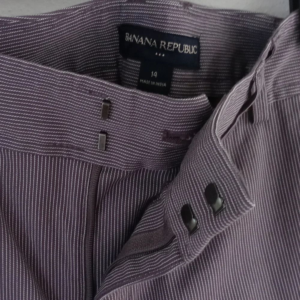 Banana Republic Pants - Picture 3 of 8